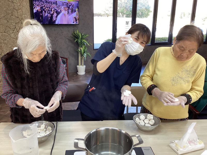 フルブルーム株式会社の求人・転職情報