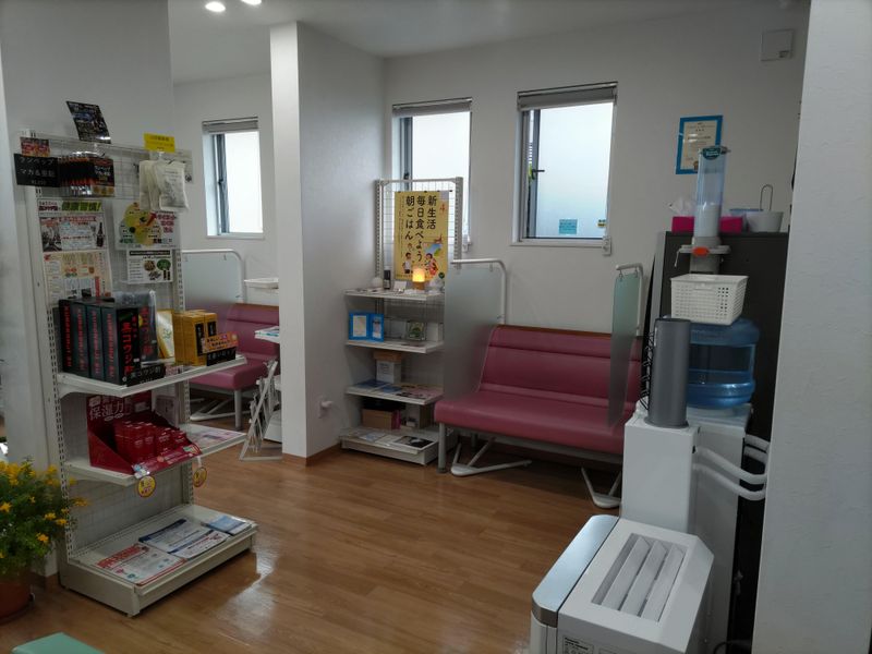 葉山ひかり薬局一号店のアルバイト・バイト求人情報-03