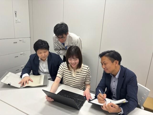大手町の大型複合オフィスビルのアルバイト・バイト求人情報-03
