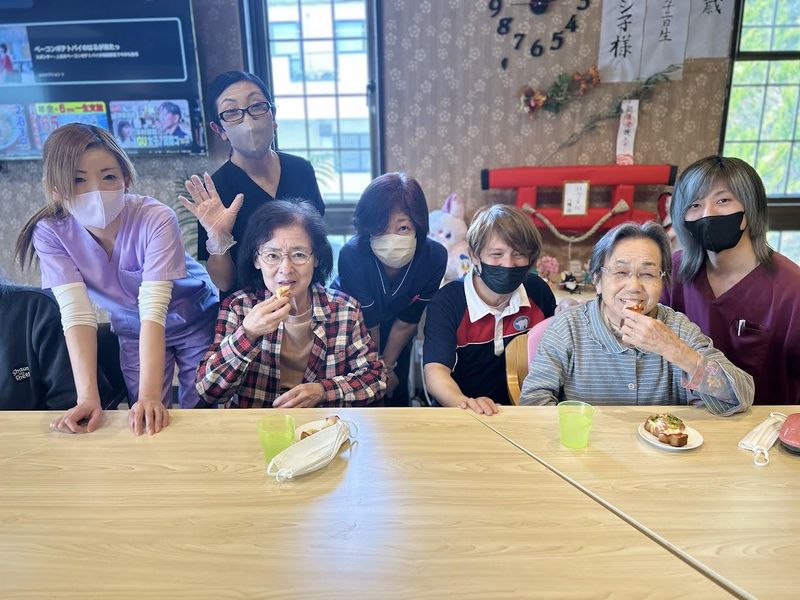 フルブルーム株式会社の求人・転職情報