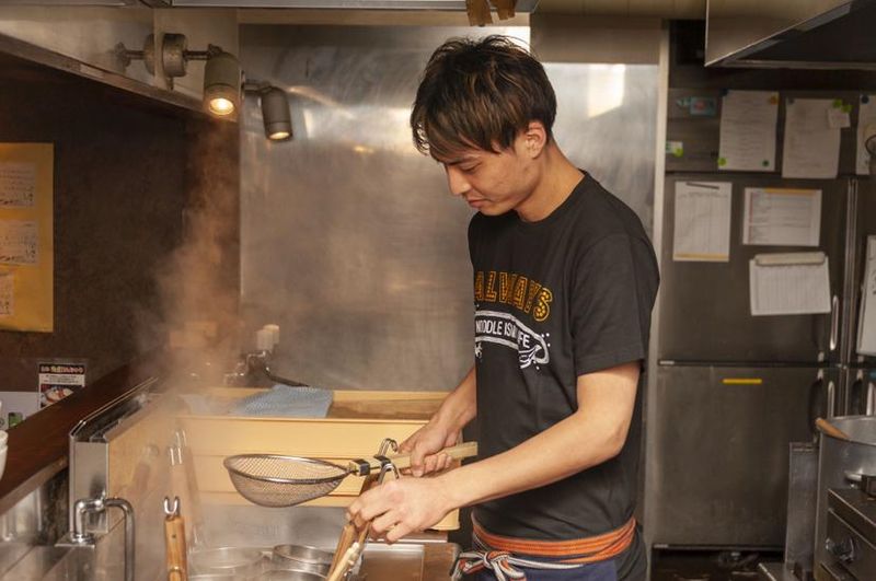 麺也オールウェイズ 時津店のアルバイト・バイト求人情報-03