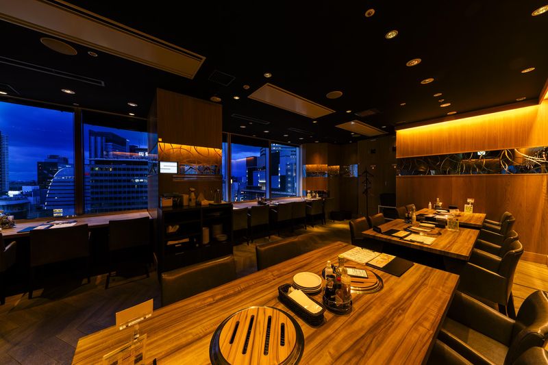 8TH SEA OYSTER Bar&Grill ルクア大阪店のアルバイト・バイト求人情報-02