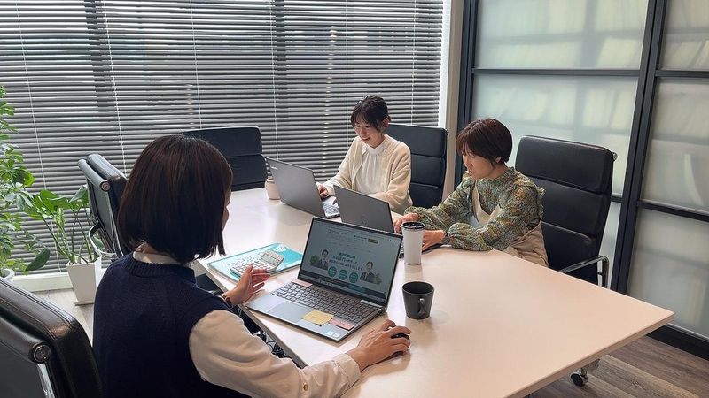 税理士法人トゥモローズのアルバイト・バイト求人情報-04