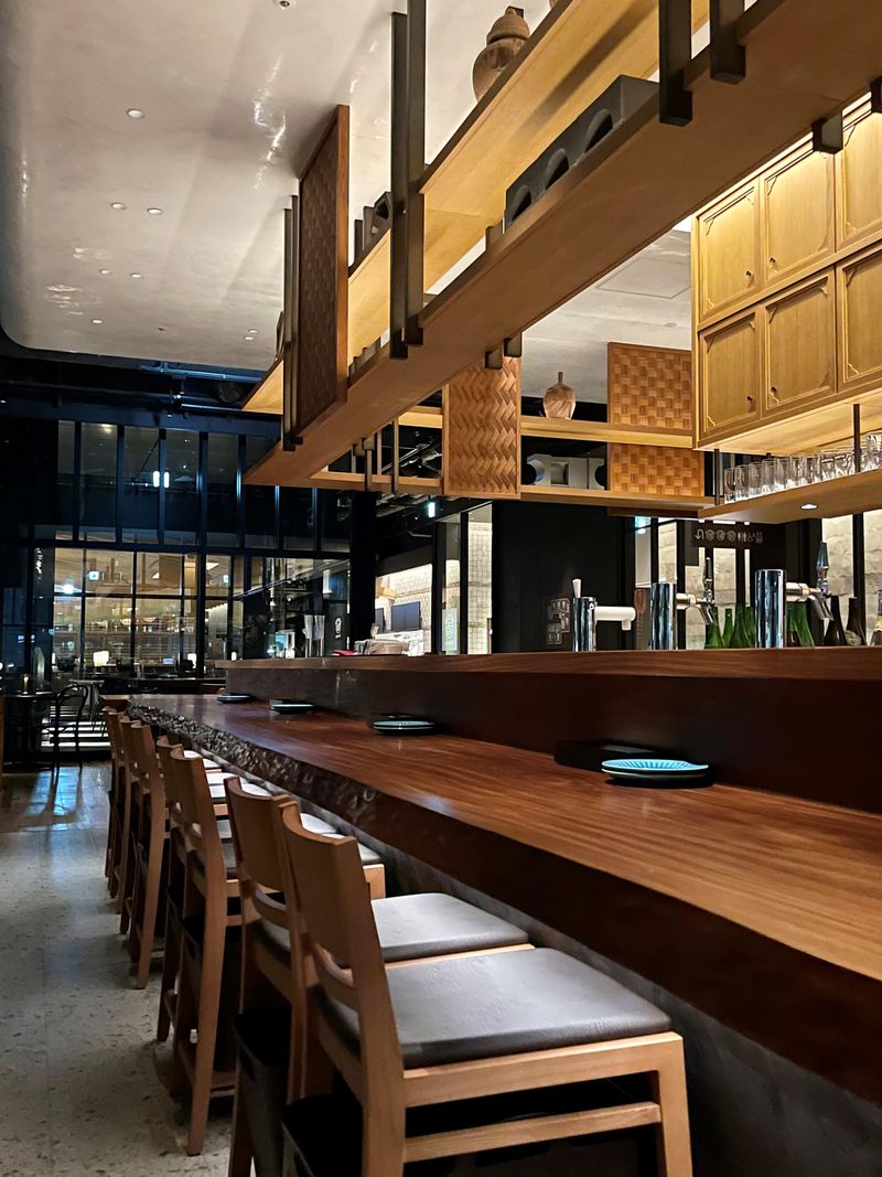 MY Shokudo Dining & Sakabaのアルバイト・バイト求人情報-04