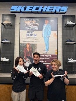 skechers(XPb`[Y)@񂭂v~AEAEgbgX