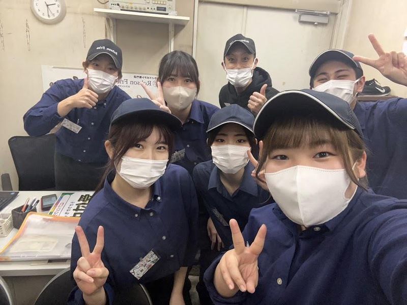 ロブソンフライズよみうりランド店のアルバイト・バイト求人情報-02