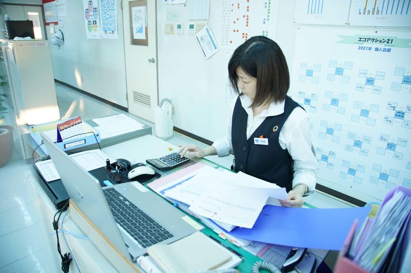 三和総業株式会社のアルバイト・バイト求人情報-04