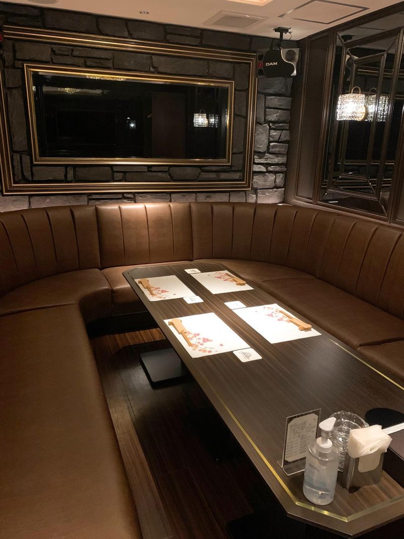 KIMIとDININGのアルバイト・バイト求人情報-03
