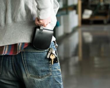 革財布のお店mic 神戸三宮店のアルバイト・バイト求人情報-03