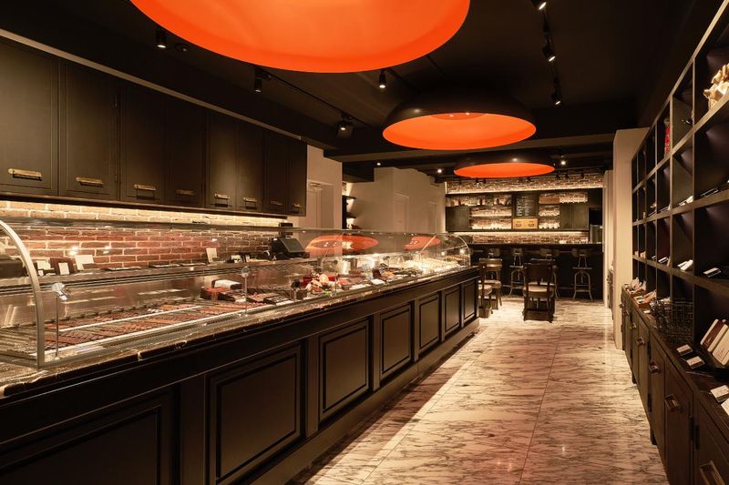 銀座エリア/2026年 銀座三越 バレンタイン スイーツコレクション【ル ショコラ ドゥ アッシュ】のアルバイト・バイト求人情報-02