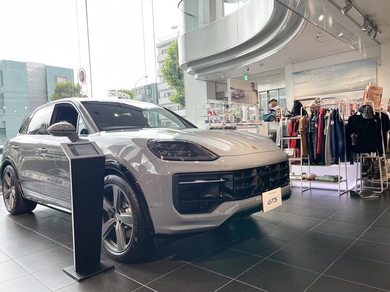 ポルシェセンター目黒　六本木認定中古車センターのアルバイト・バイト求人情報-03