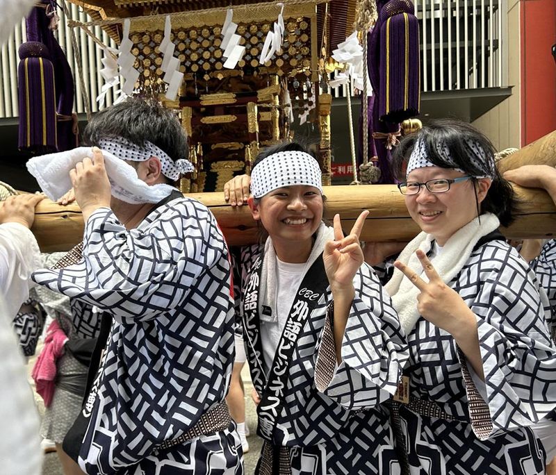 学校法人深堀学園　外語ビジネス専門学校のアルバイト・バイト求人情報-05