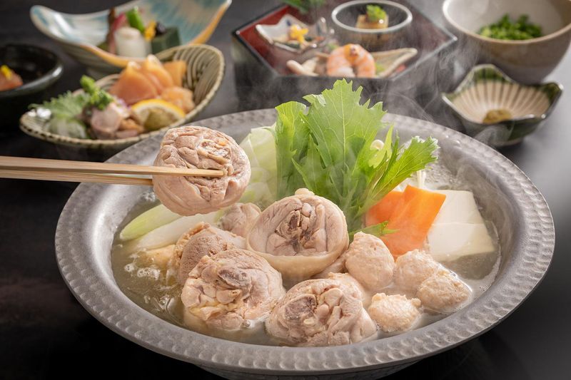 水たき料亭 博多華味鳥 銀座四丁目店のアルバイト・バイト求人情報-03