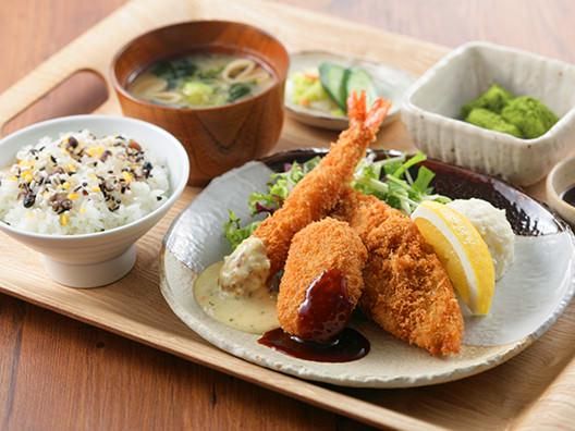 大阪赤十字病院職員食堂のアルバイト・バイト求人情報-02