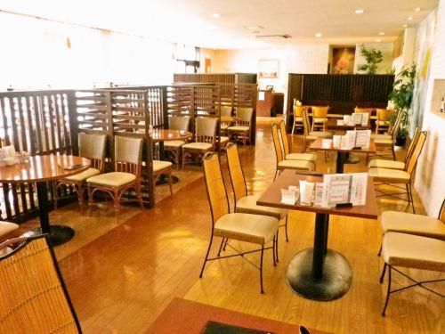 太陽のカフェ　西尾店のアルバイト・バイト求人情報-02