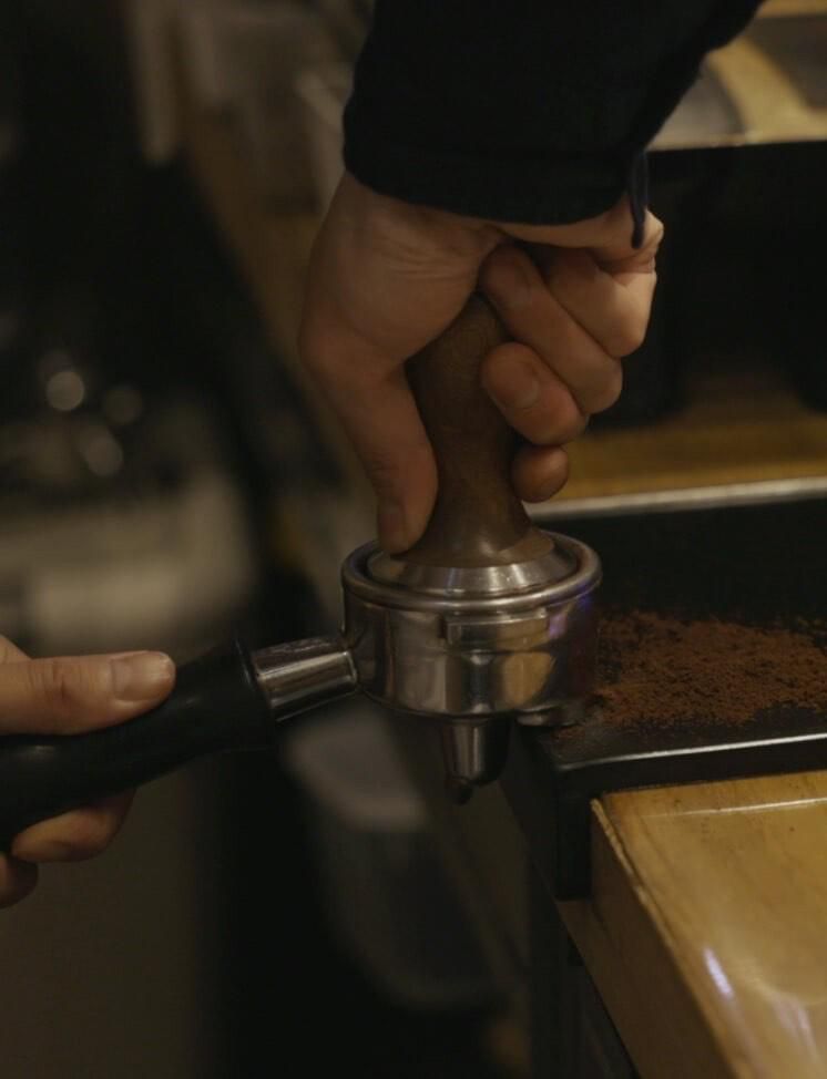 焙煎所(横浜/銀座)またはBONGEN COFFEEの中から配属となります。のアルバイト・バイト求人情報-04