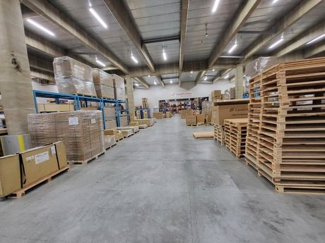 篠崎運輸　堺営業所のアルバイト・バイト求人情報-03