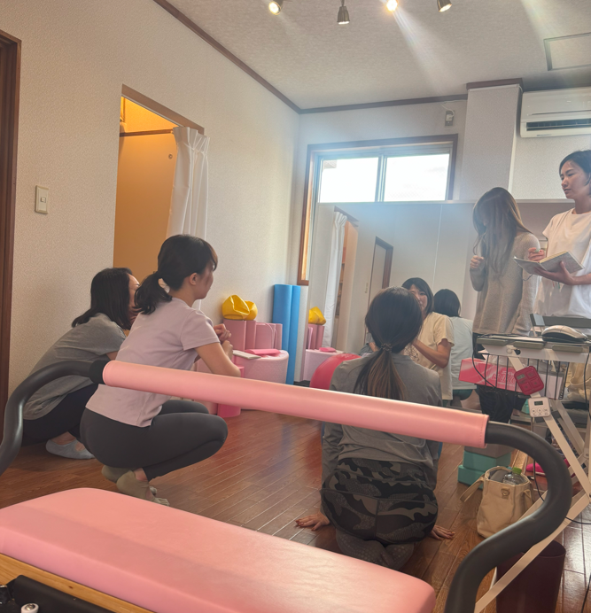 ヨガピラティススタジオ「さんはぴ」川越店のアルバイト・バイト求人情報-04