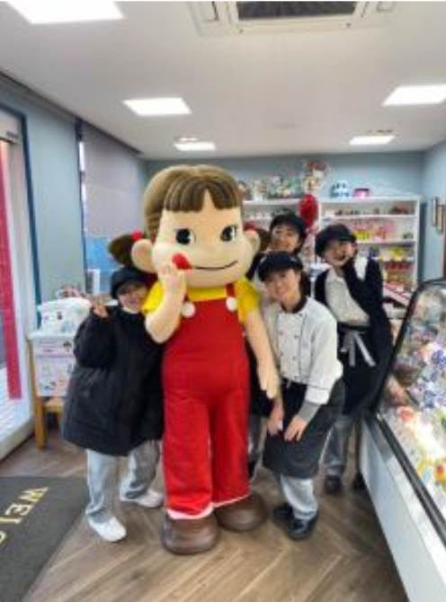 不二家港北仲町台店の求人・転職情報-03