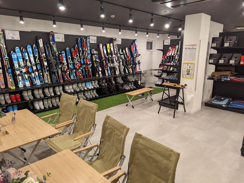 スキーレンタルアル円山本店のアルバイト・バイト求人情報-03