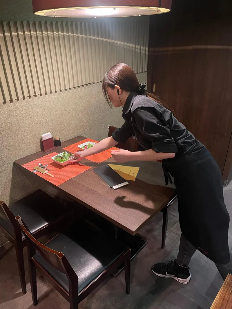 鉄板Diner JAKEN 新宿店のアルバイト・バイト求人情報-04