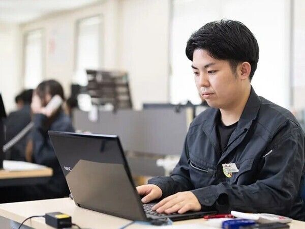 複合材強化プラスチック(FRP)製品の生産管理