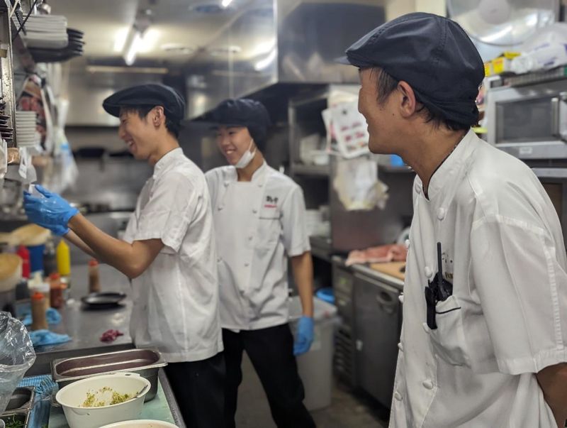 焼肉徳寿　しんら亭のアルバイト・バイト求人情報-05