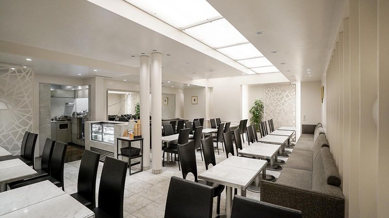 NOA CAFE　銀座店のアルバイト・バイト求人情報-03