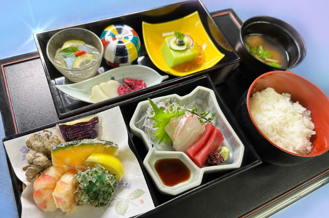日本料理　紫水のアルバイト・バイト求人情報-02