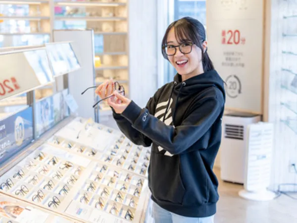 株式会社オンデーズ　イオンモール茨木店のアルバイト・バイト求人情報