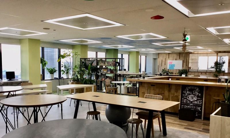 ロングライフホールディング株式会社の求人・転職情報