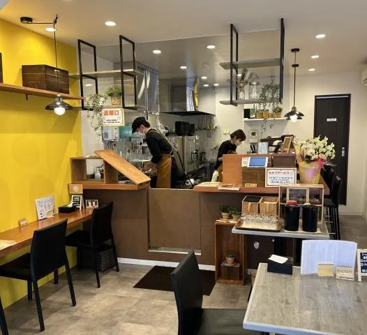 ひばりホールディングス株式会社　スープカレー専門黄すけのアルバイト・バイト求人情報