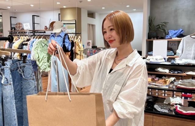 Ungrid名古屋パルコのアルバイト・バイト求人情報-02