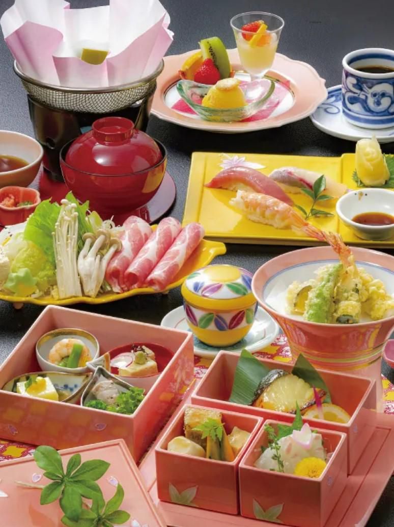鮨・しゃぶしゃぶ・和食「ふくふく」　株式会社つぼぐちフードサービスのアルバイト・バイト求人情報-03
