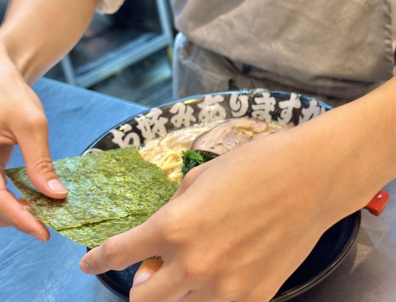 横浜家系らぁめん　辻田家　簗瀬店のアルバイト・バイト求人情報-03