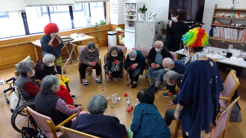 【ICT機器使用/資格取得支援】福祉の仕事を体験してみよう!