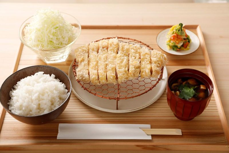 株式会社三軒茶屋の求人・転職情報