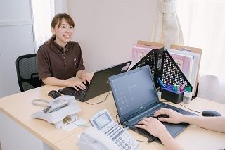 (株)やさしい手　西明石居宅介護支援事業所のアルバイト・バイト求人情報-06