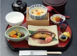 鈴波　松坂屋名古屋店のアルバイト・バイト求人情報-03