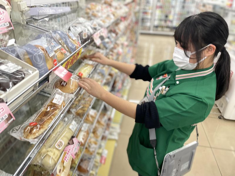 セブンイレブン足立伊興小西店のアルバイト・バイト求人情報-02