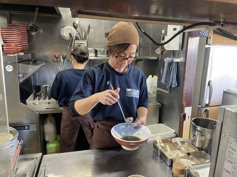 ラーメンみなもと屋のアルバイト・バイト求人情報-02