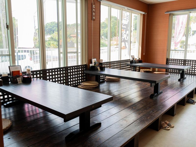 レストランちむどんどんのアルバイト・バイト求人情報-02