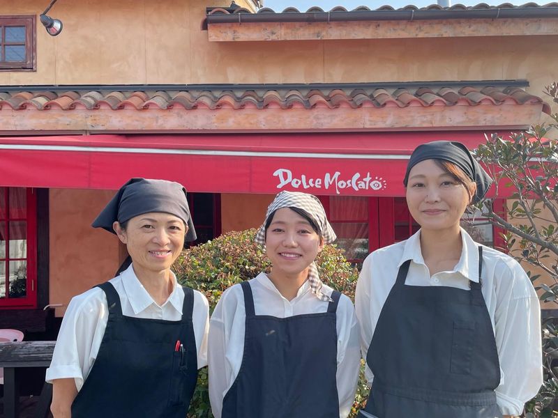 ドルチェモスカート茨木白川店のアルバイト・バイト求人情報-02