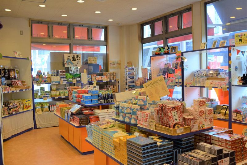 富士急ハイランド高速バス停のアルバイト・バイト求人情報-10