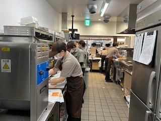 バーガーキング　新さっぽろサンピアザ店のアルバイト・バイト求人情報-05