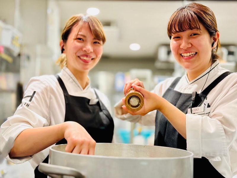 ガレットカフェ&スモークグリルHEARTH(ハース)　池袋店のアルバイト・バイト求人情報-05