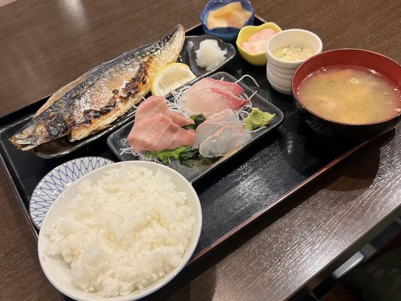 魚亥子(うおいね)のアルバイト・バイト求人情報-01