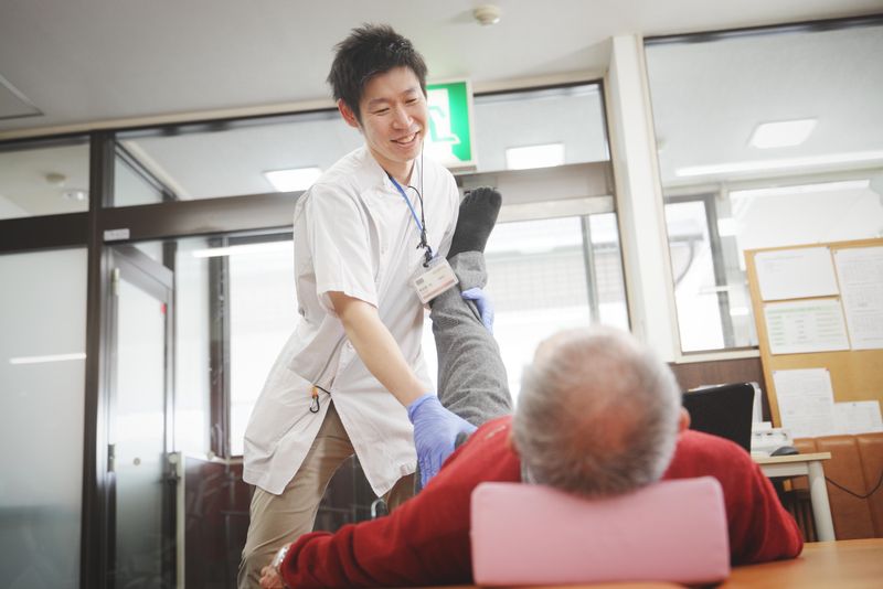 ケアプラス株式会社の求人・転職情報