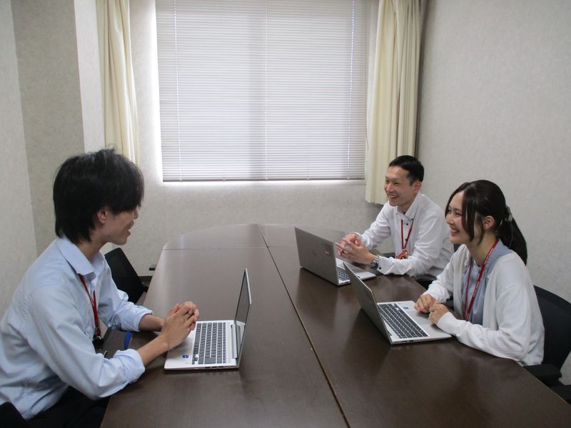 日本郵便輸送株式会社の求人・転職情報