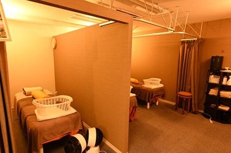 あしカラダ　新宿御苑前店のアルバイト・バイト求人情報-04